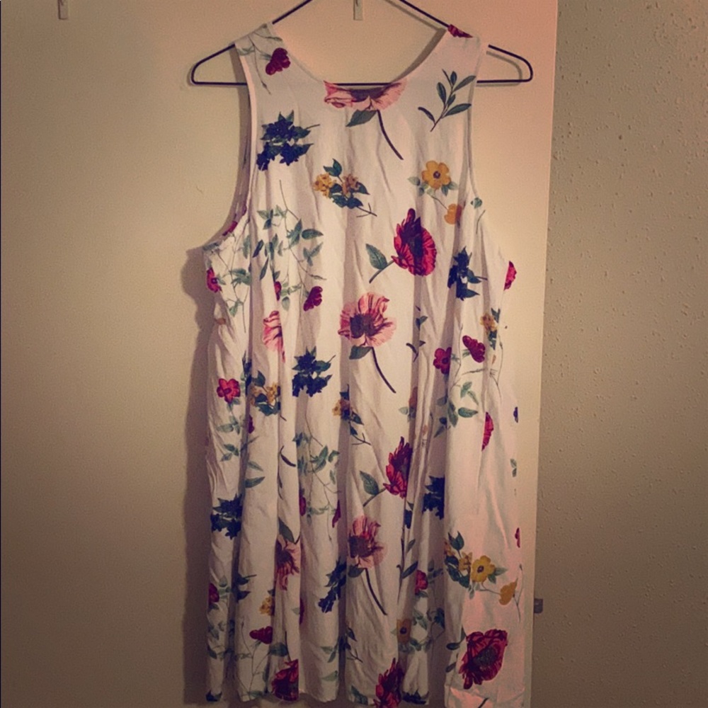 White floral print dress